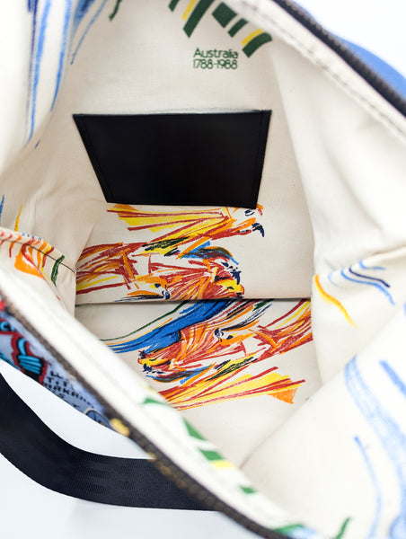 Vintage Mambo Tapestry of Surfing Large Tote