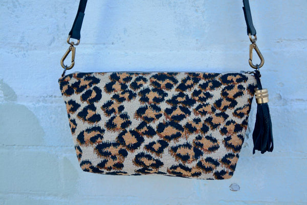 Leopard Print Shoulder Bag Medium