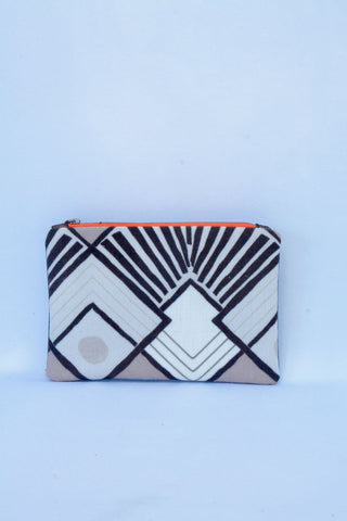 Deco Print and black Leather Purse