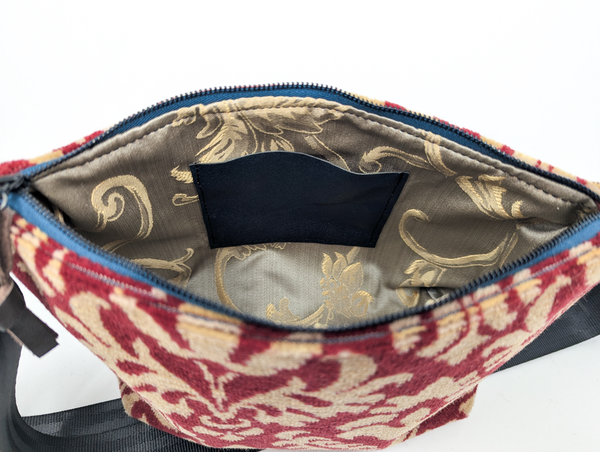 Fleur de Lys Moquette Carpet Bag