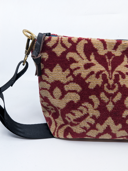 Fleur de Lys Moquette Carpet Bag