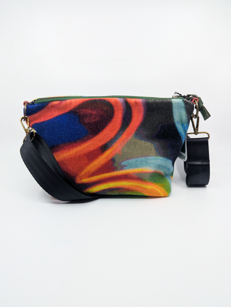 Light Waves Moquette Carpet Bag