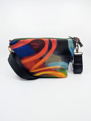 Light Waves Moquette Carpet Bag