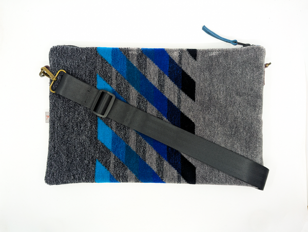 Dynamic Blue Stripe Moquette Laptop Bag - 14"