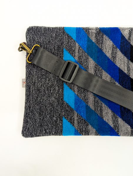 Dynamic Blue Stripe Moquette Laptop Bag - 14"