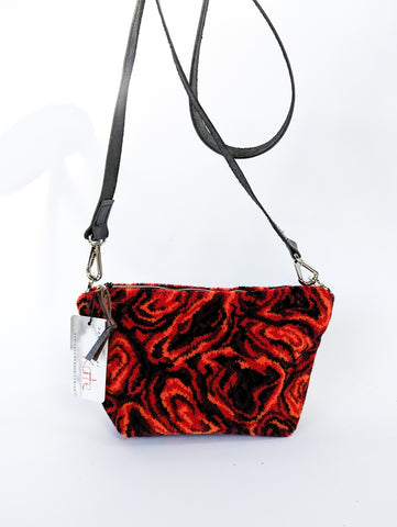 Red Floral Vintage Sydney Moquette Medium Carpet Bag