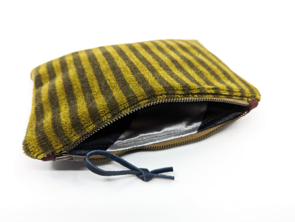 No Smoking! Moquette Purse/Wallet