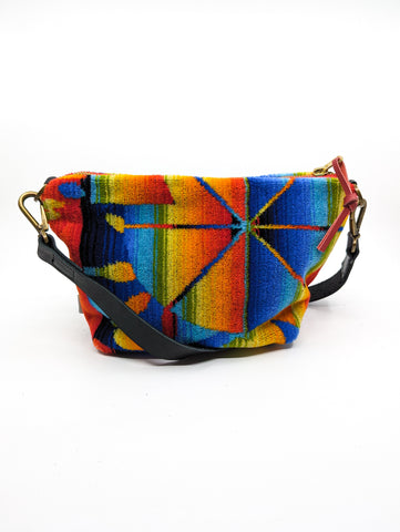 LA Sunrise Medium Carpet Bag