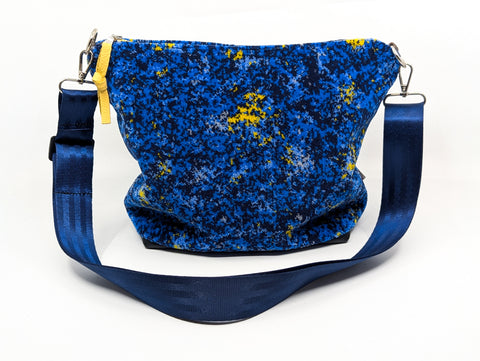 Waratah Train Moquette Large Carpet Bag