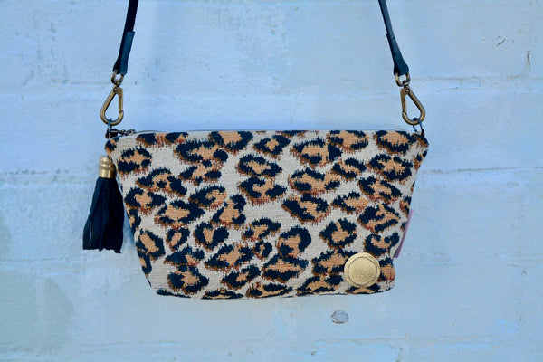 Leopard Print Shoulder Bag Medium
