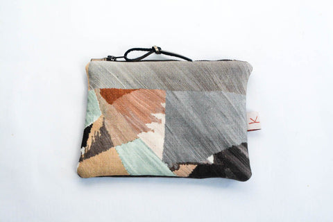 Graphic Linen Soft Purse