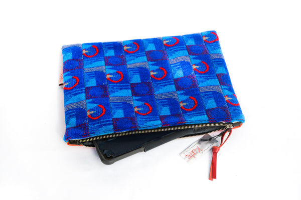 Going Underground! iPad Bag