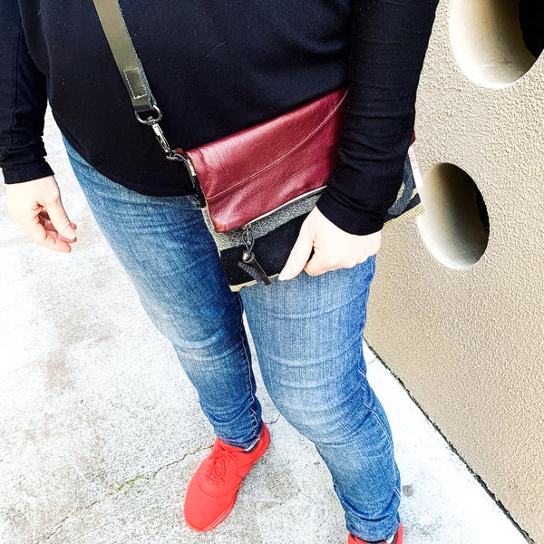 Sleeve Leather Piece/Black Swirl Fold over bag