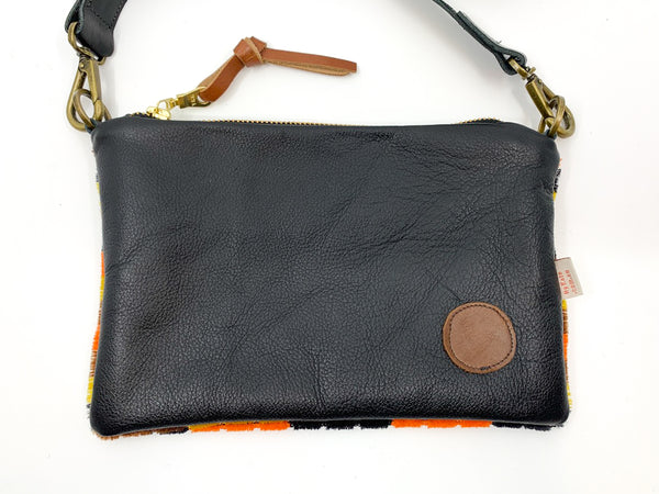 Mind The Gap! Leather Cross Body Bag